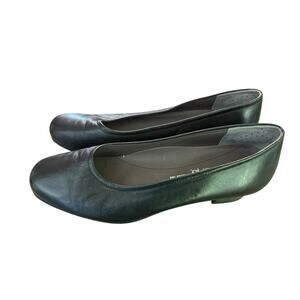 SAS Regina Italian Leather Pump Black Size 8 1/2 narrow Made‎ in Italy.